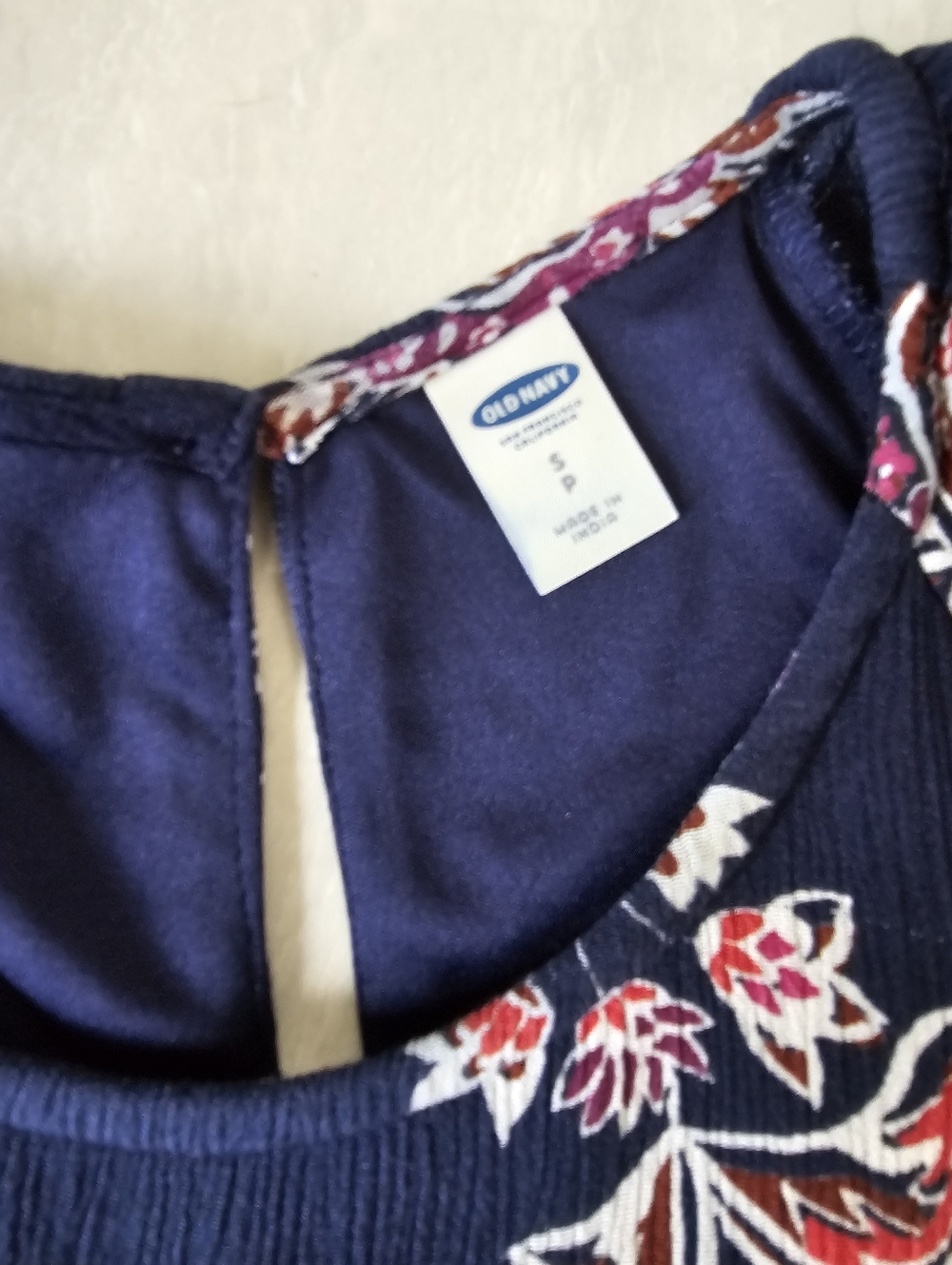 OLD NAVY boho style cold shoulder swing dress with ruffles and long sleeves - Picture 7 of 11
